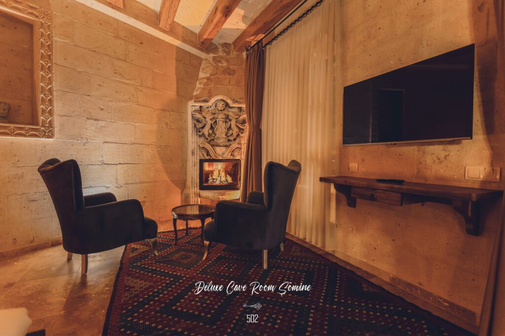 3-deluxe-cave-room-fireplace