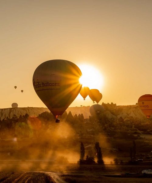 hot-air-balloons-sunrise